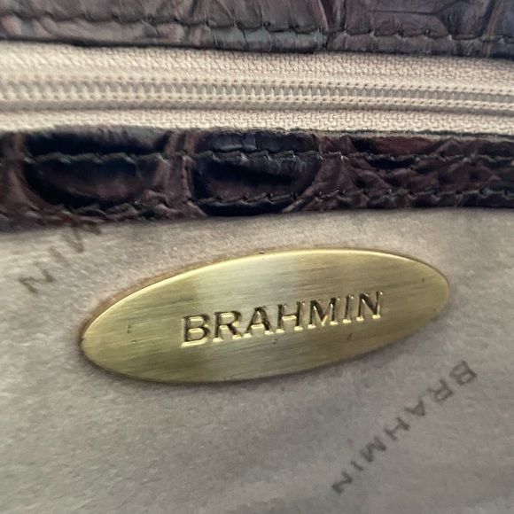 Brahmin EUC leather shoulder tote bag in brown and black with gold tone hardware - Picture 13 of 16